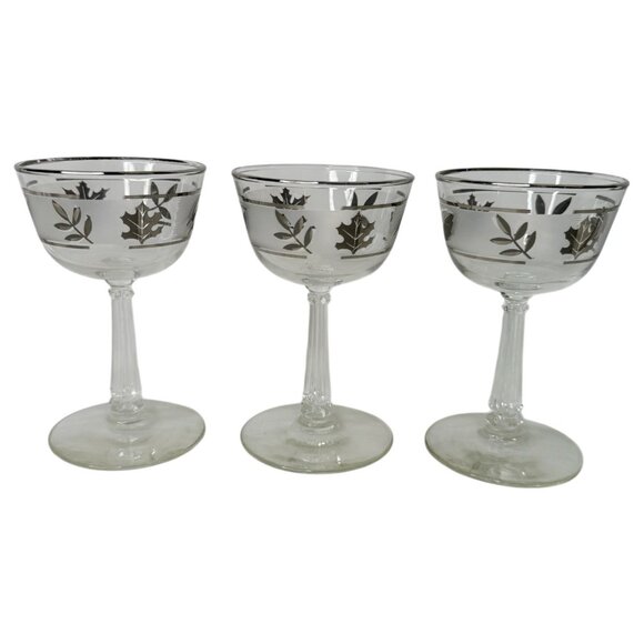 3 Vintage Libbey Silver Leaf Frosted Liquor Coctail Glasses Set 5 Inch - Picture 5 of 8